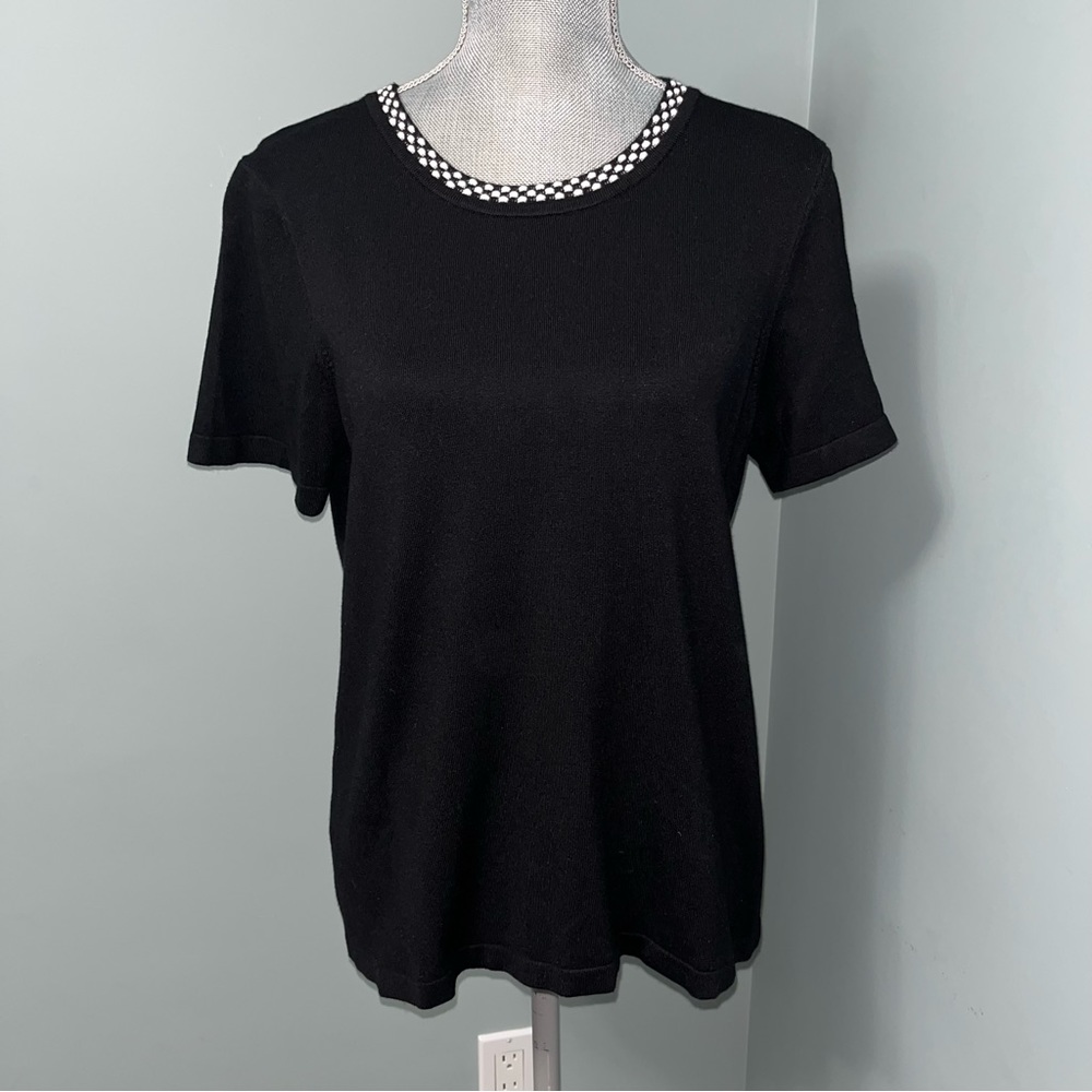 KARL LAGERFELD Paris BLACK shirt sleeve T-shirt women’s size Medium office wear